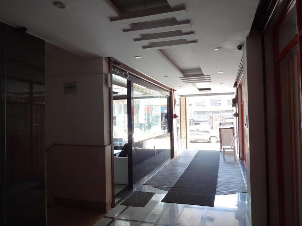 Hotel Shree Vinayak Palace بوبال المظهر الخارجي الصورة