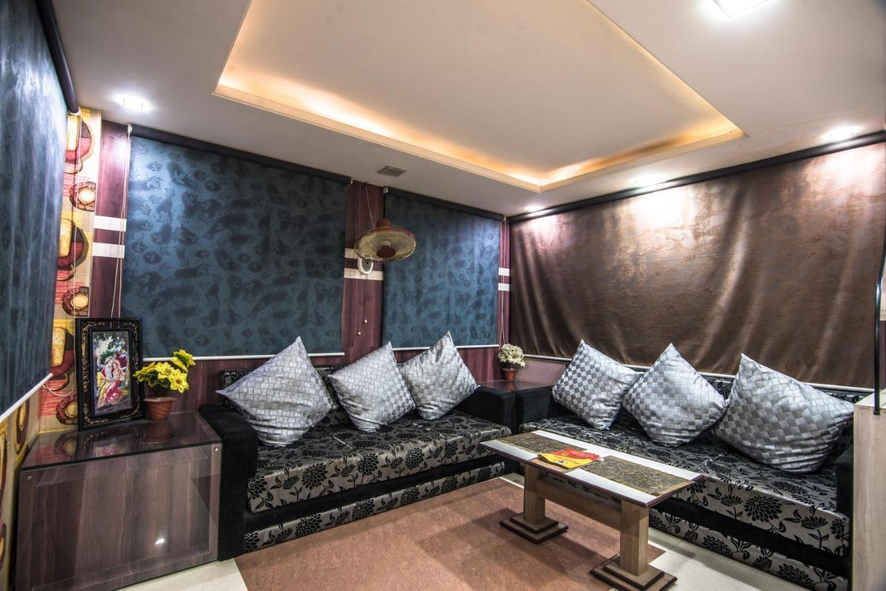 Hotel Shree Vinayak Palace بوبال المظهر الخارجي الصورة